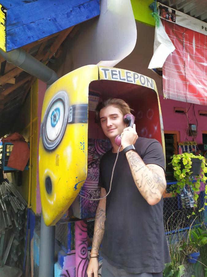 Griya Backpacker Pak Yon Bed & Breakfast Malang Luaran gambar