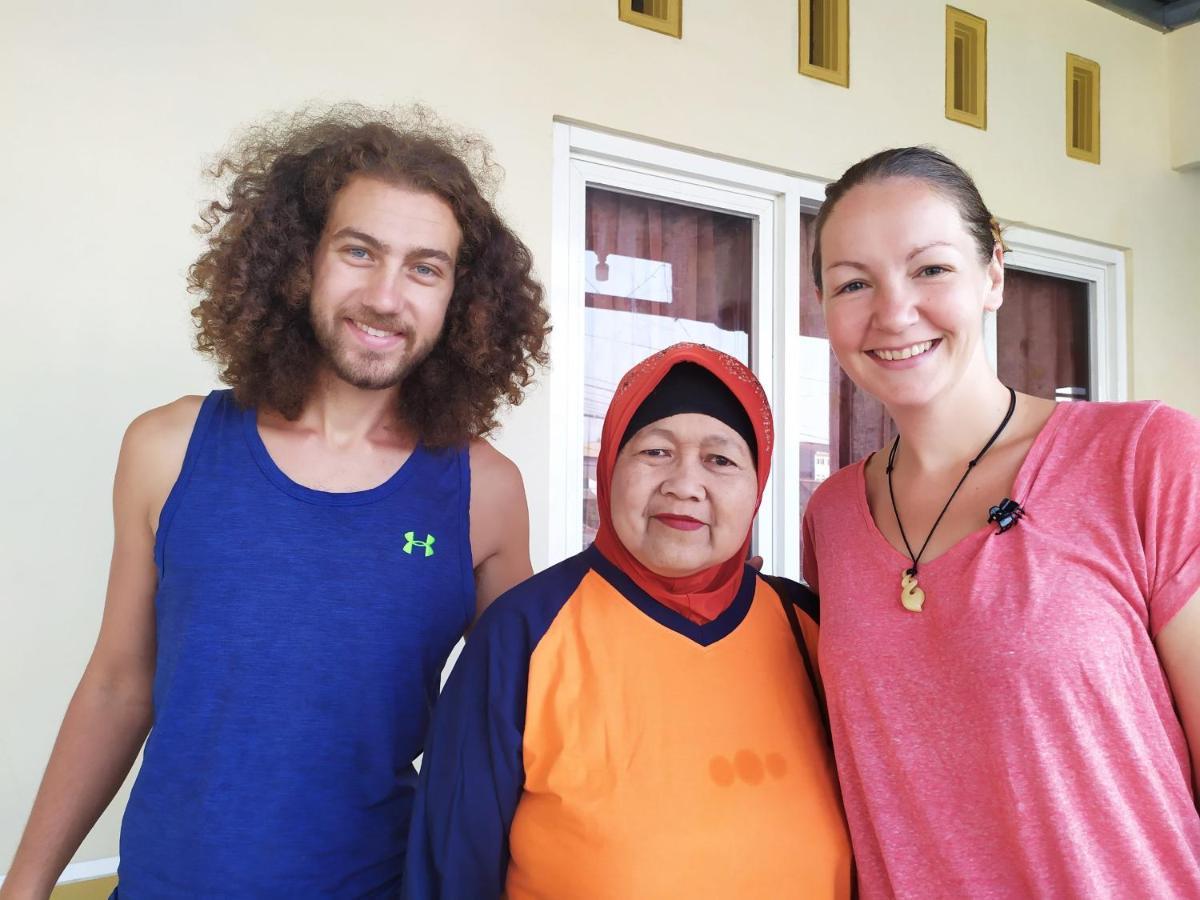 Griya Backpacker Pak Yon Bed & Breakfast Malang Luaran gambar