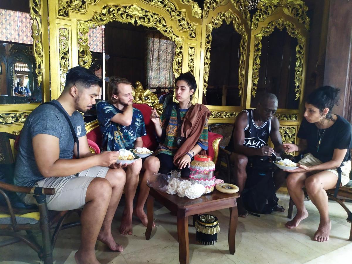 Griya Backpacker Pak Yon Bed & Breakfast Malang Luaran gambar